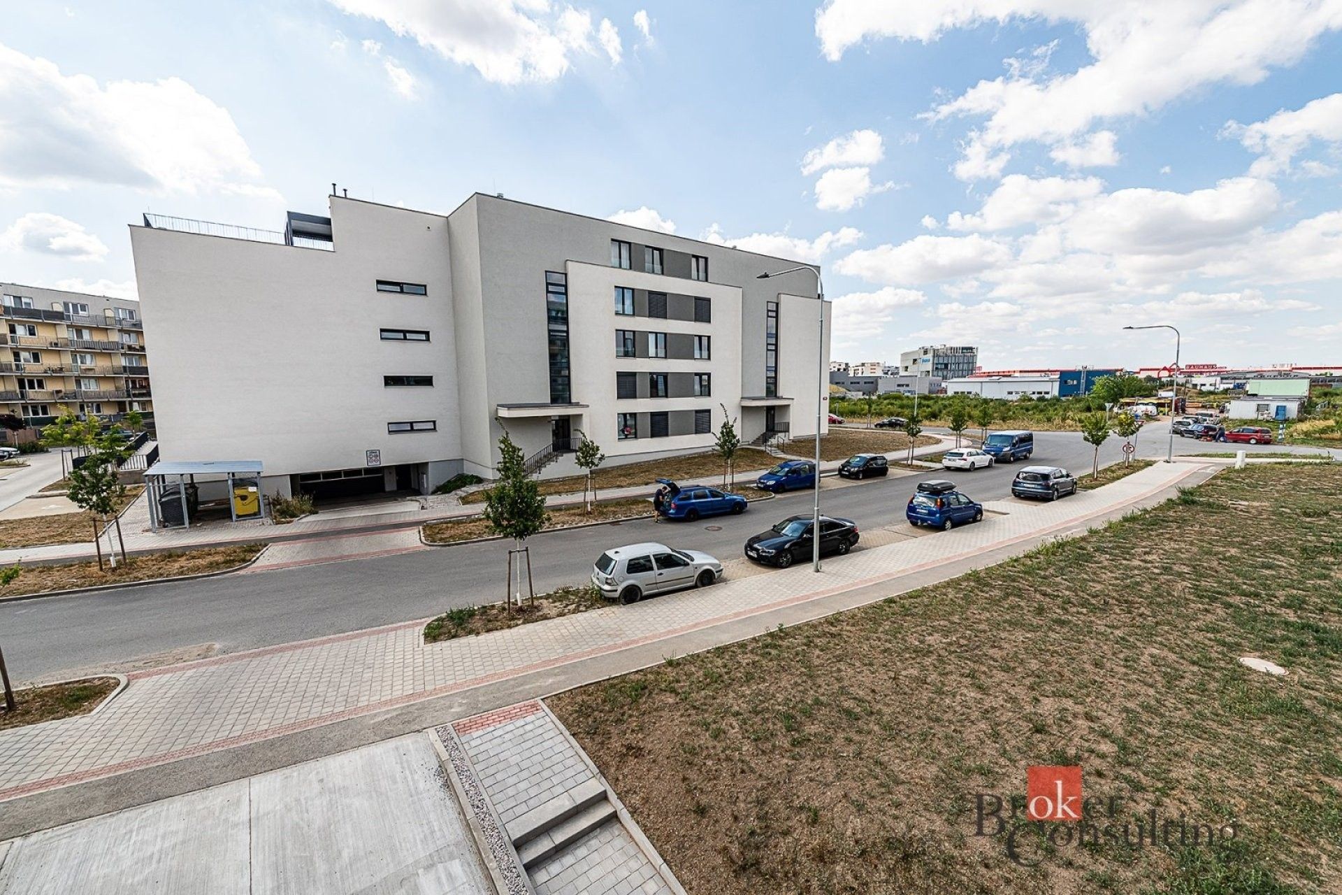 Pronájem bytu 1+kk 38 m² - foto 10