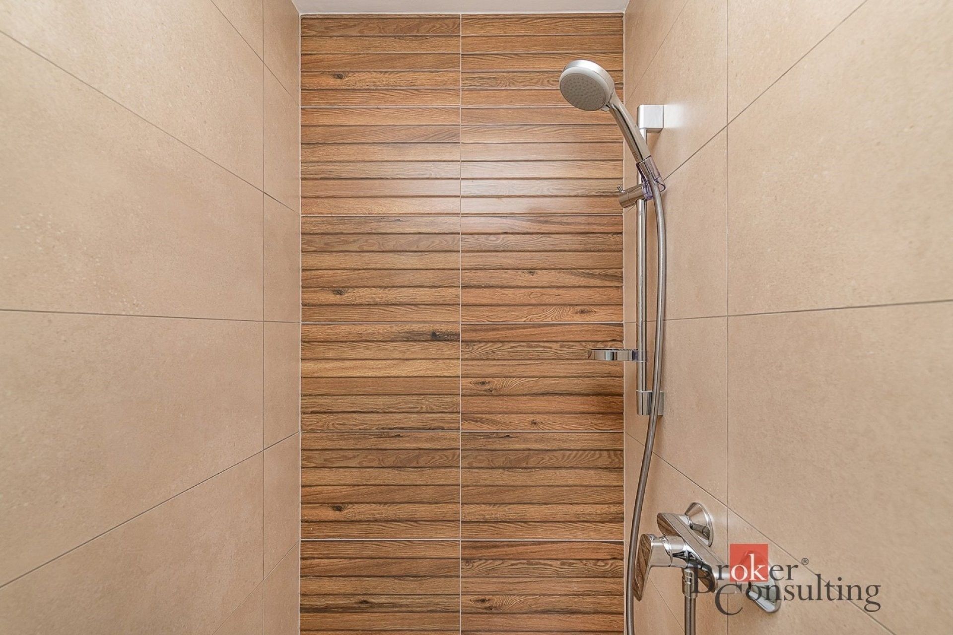 Pronájem bytu 1+kk 38 m² - foto 20
