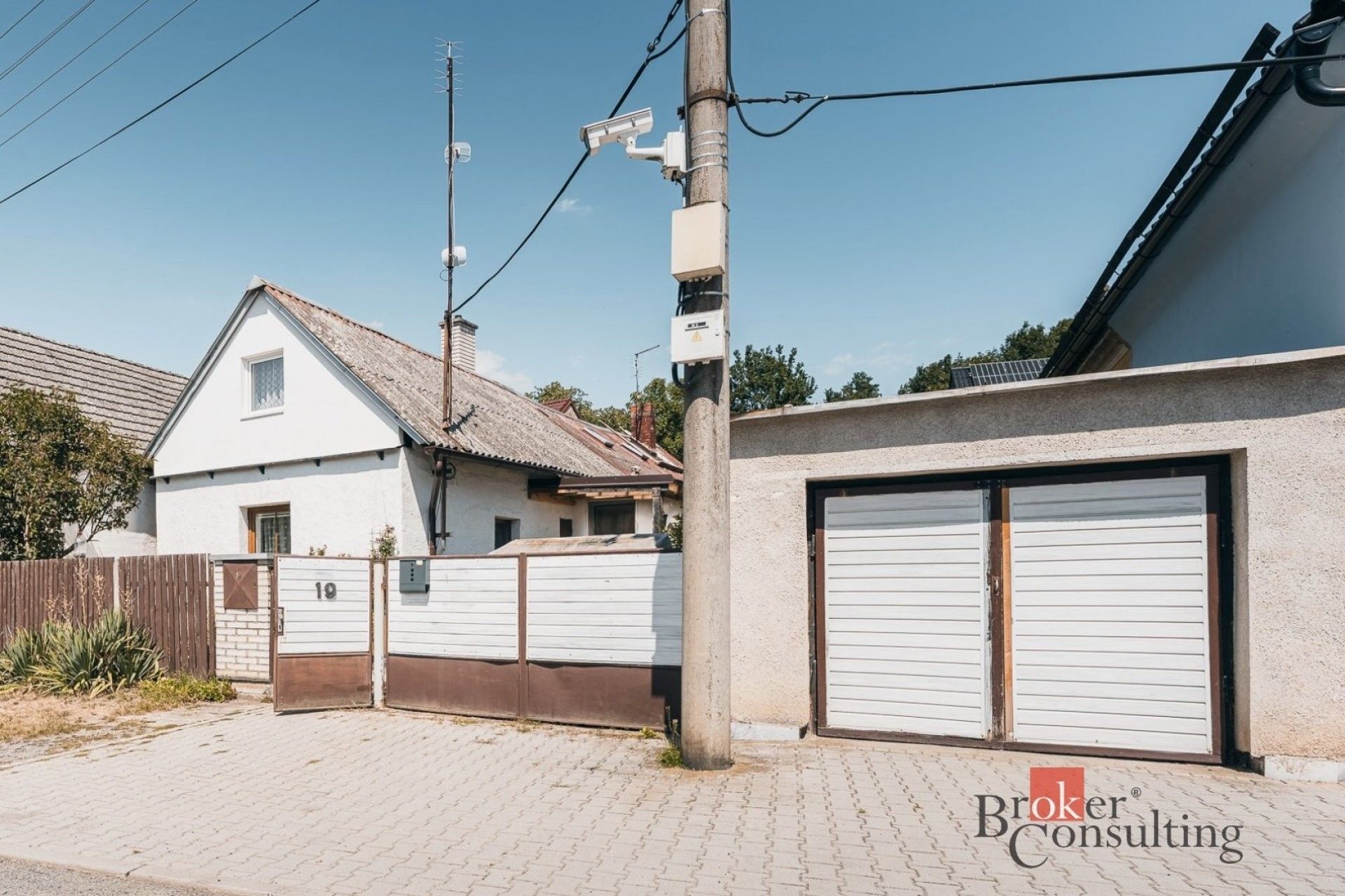 Prodej domu 80 m² - foto 1