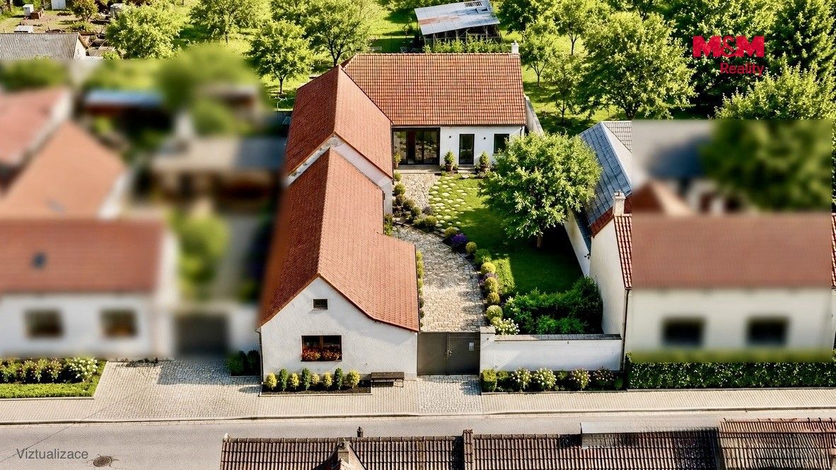 Prodej domu 144 m² - foto 2