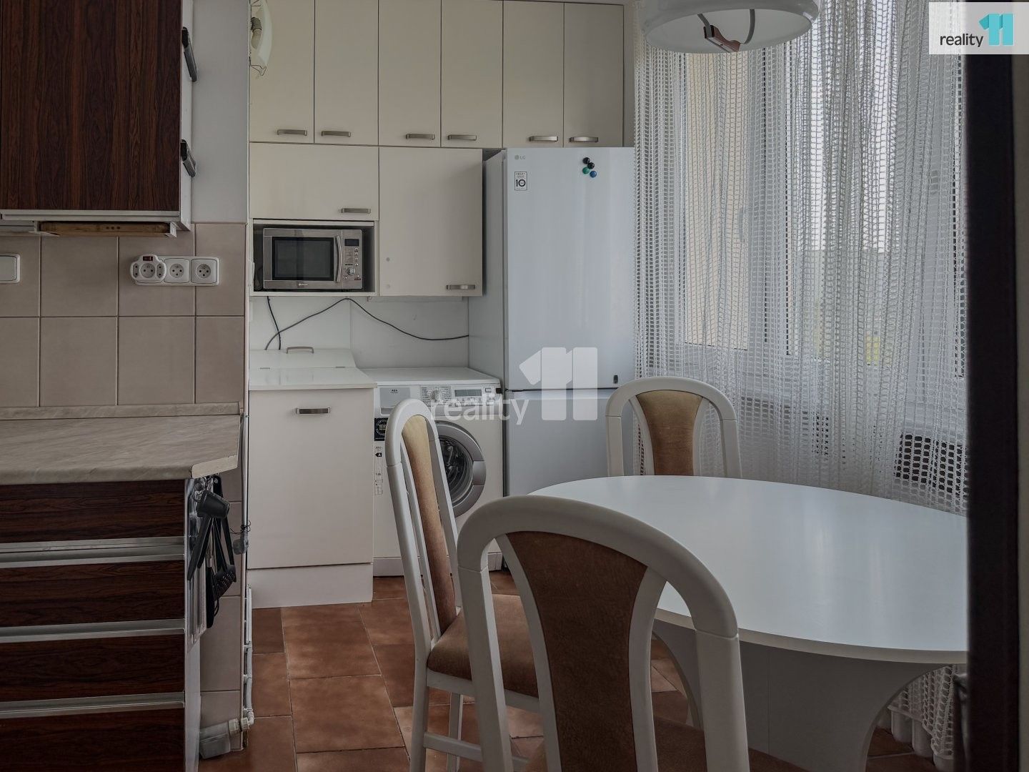 Pronájem bytu 2+1 57 m² - foto 21