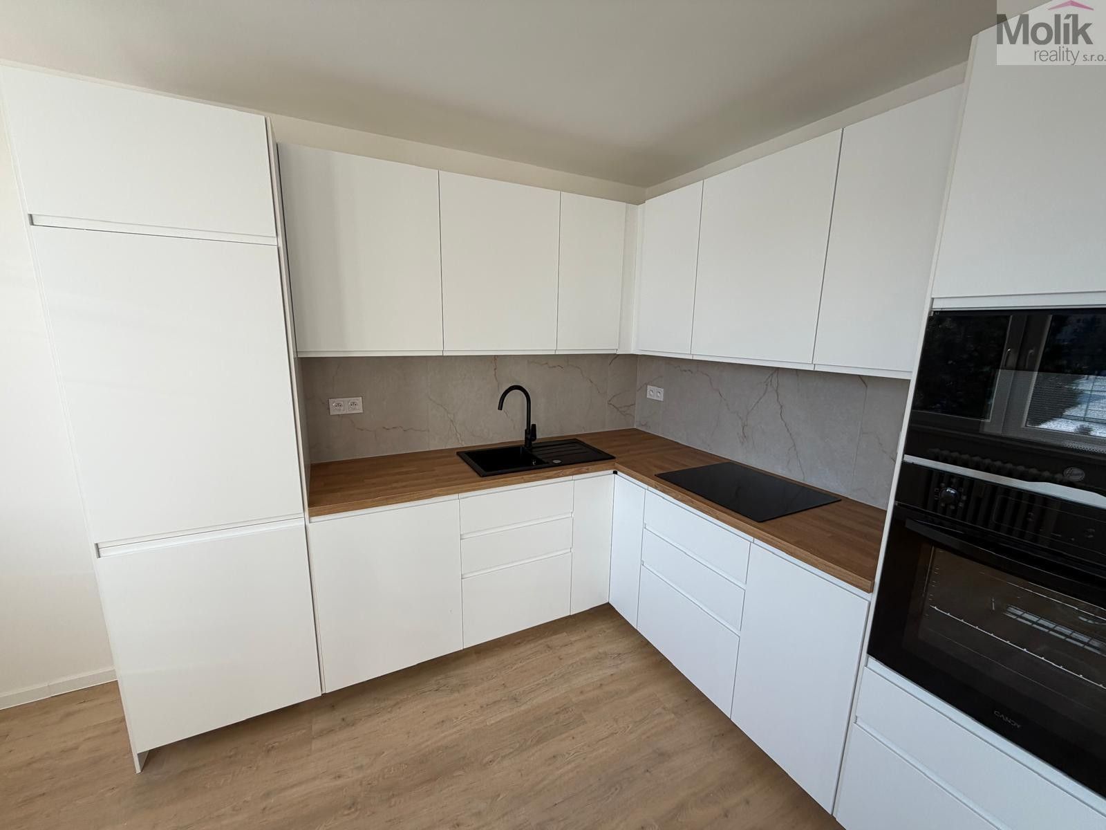 Prodej bytu 4+1 78 m² - foto 4
