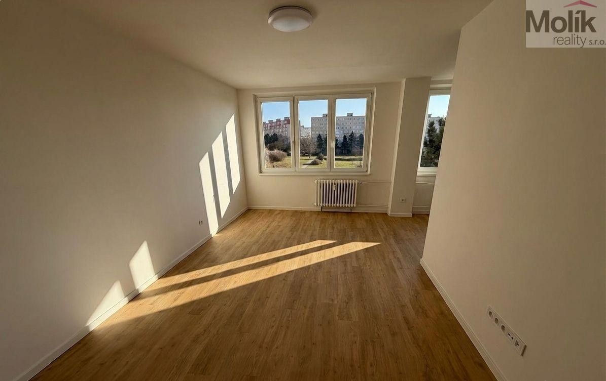Prodej bytu 4+1 78 m² - foto 9