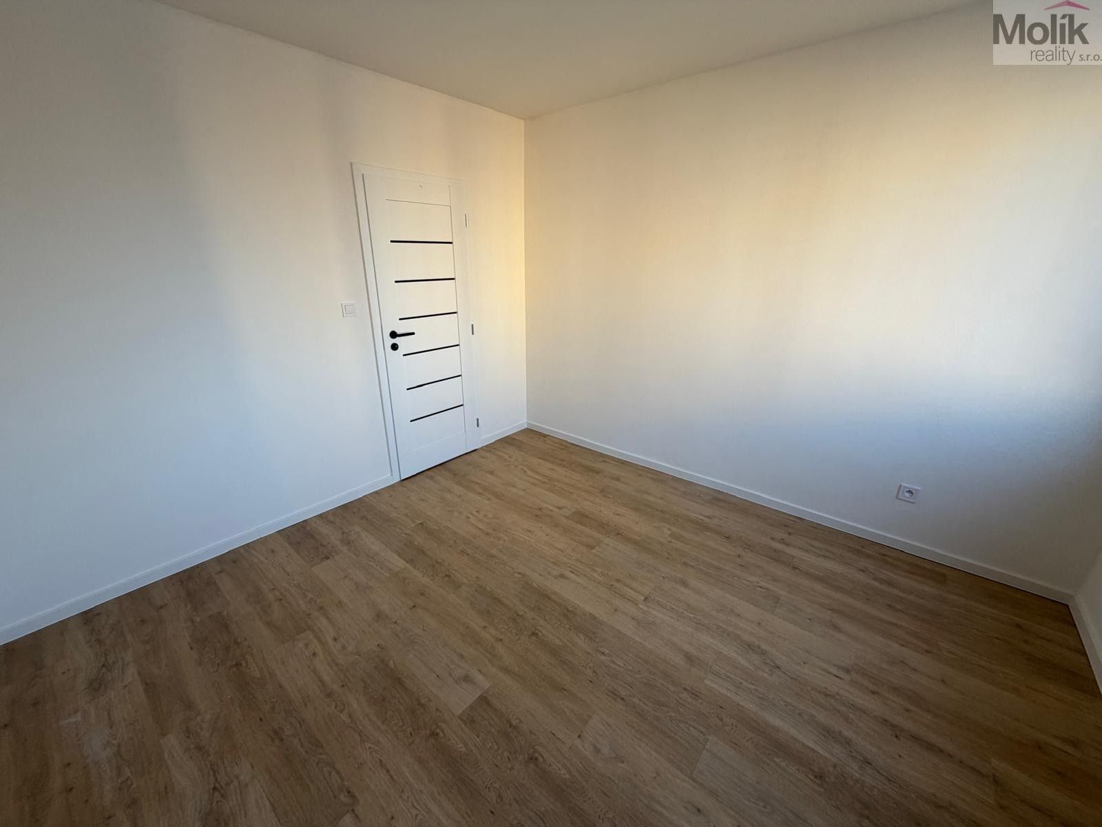 Prodej bytu 4+1 78 m² - foto 14