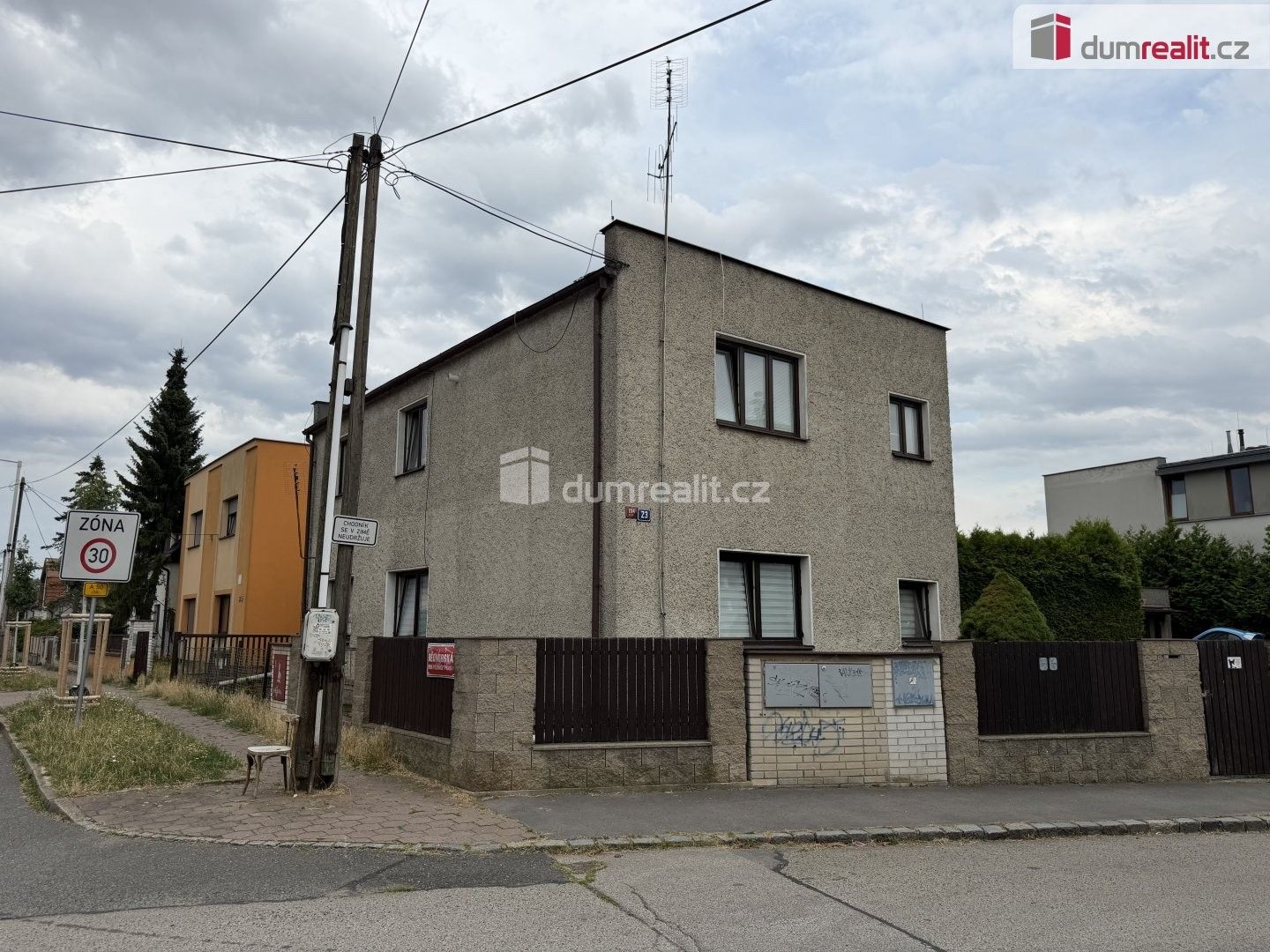 Prodej domu 209 m² - foto 1