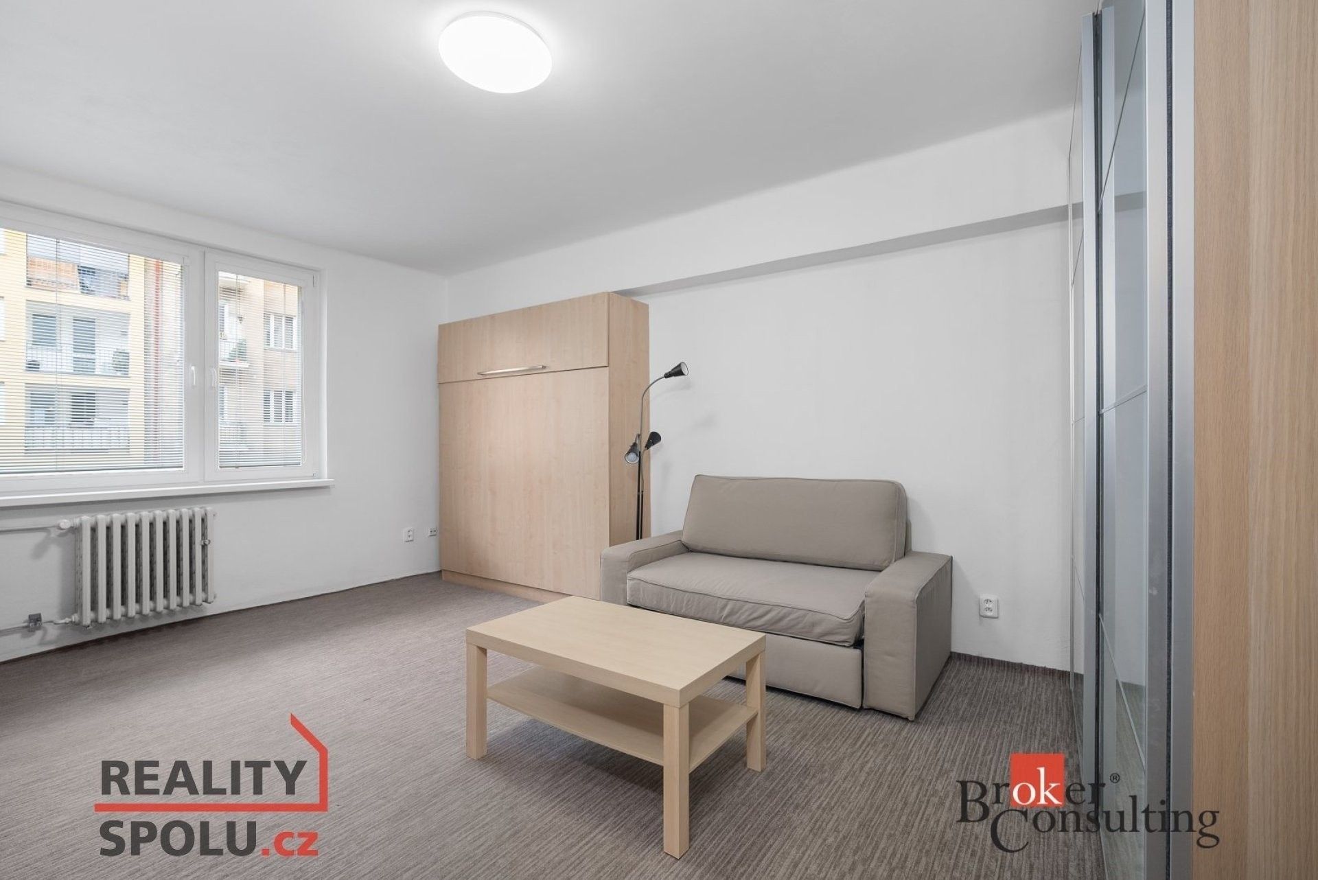 Pronájem bytu 1+1 40 m² - foto 2
