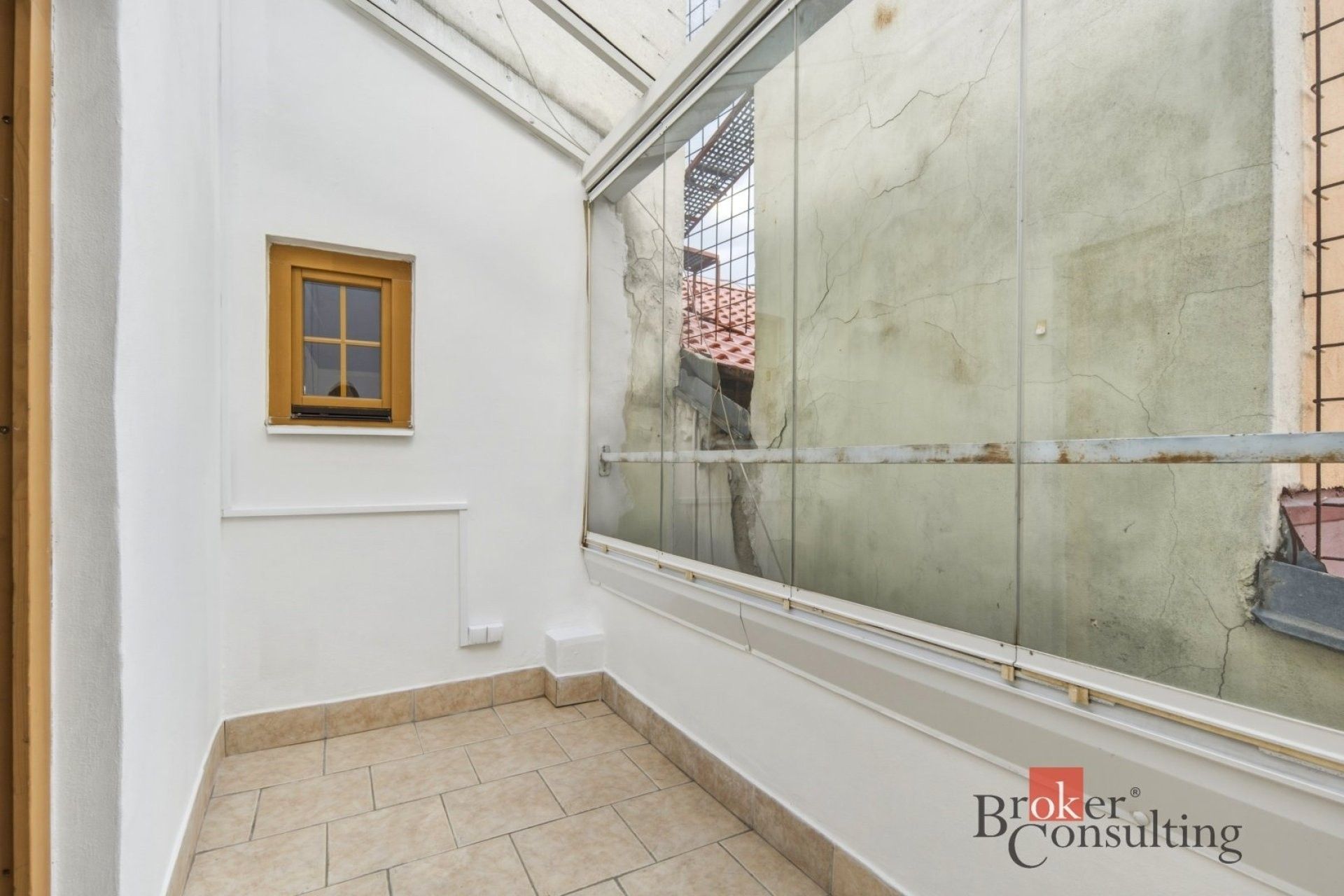 Pronájem bytu 3+kk 101 m² - foto 10