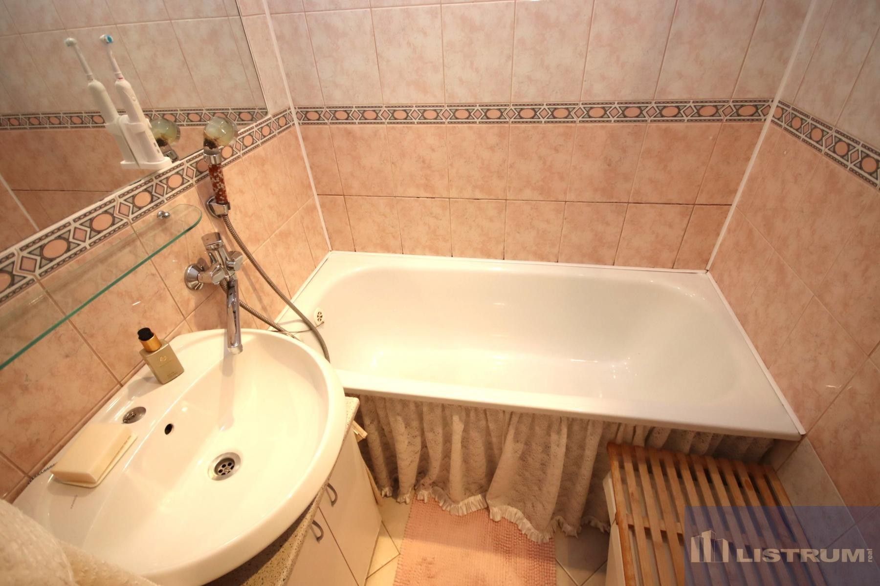 Prodej bytu 3+1 66 m² - foto 10