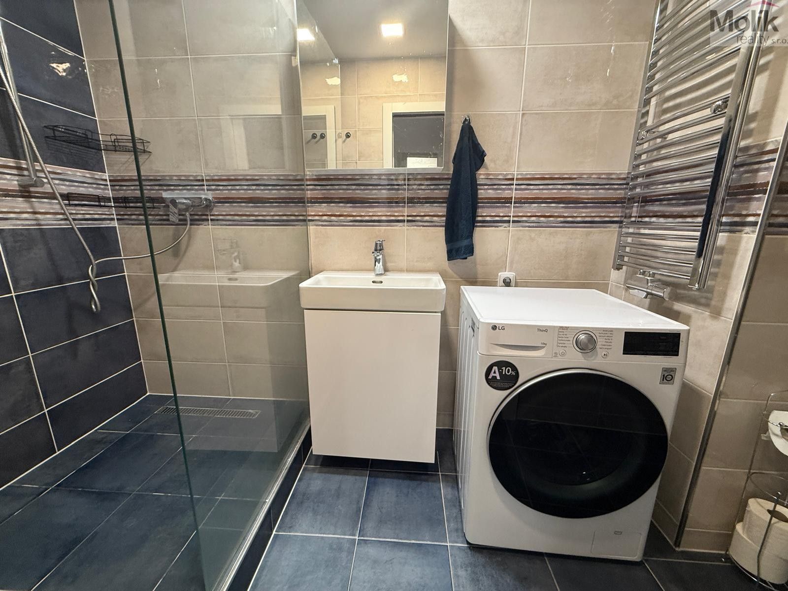 Pronájem bytu 3+1 63 m² - foto 18