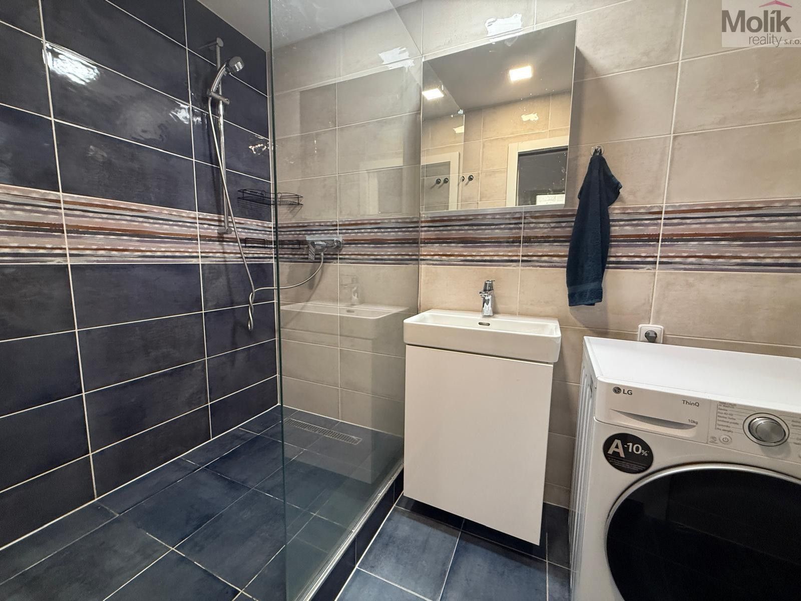 Pronájem bytu 3+1 63 m² - foto 19