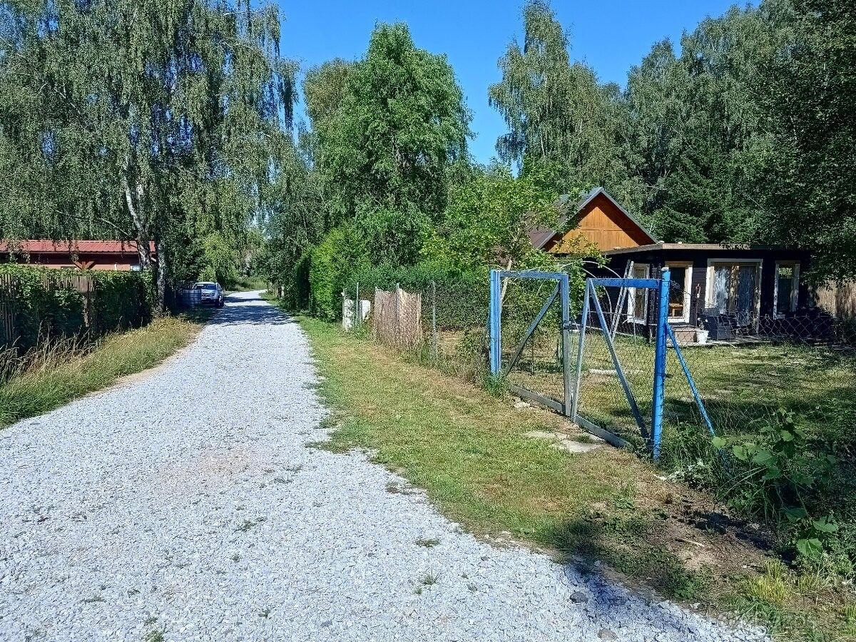 Prodej pozemku 792 m² - foto 2