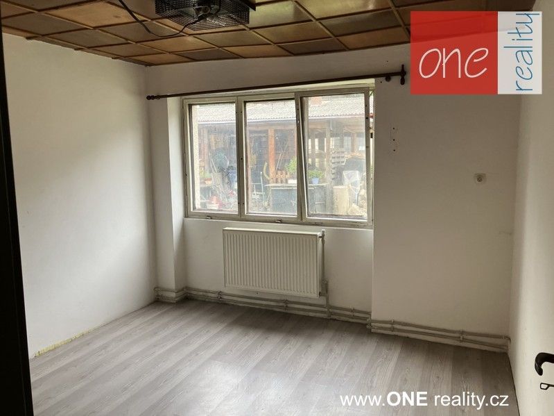 Pronájem bytu 3+1 70 m² - foto 2
