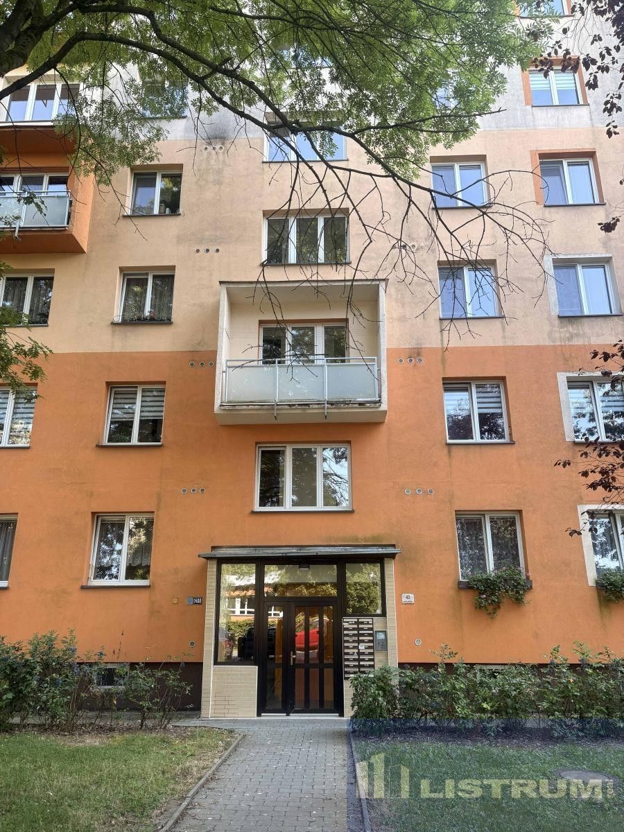 Pronájem bytu 3+1 66 m² - foto 9