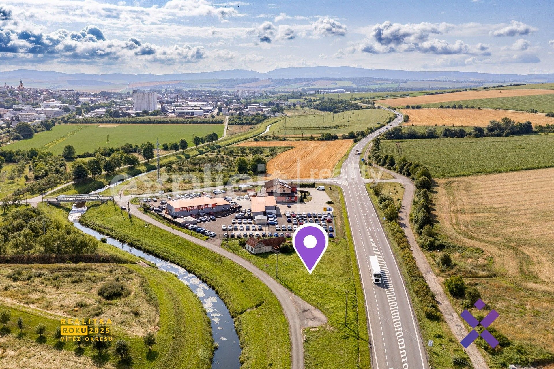 Prodej pozemku 1715 m² - foto 9