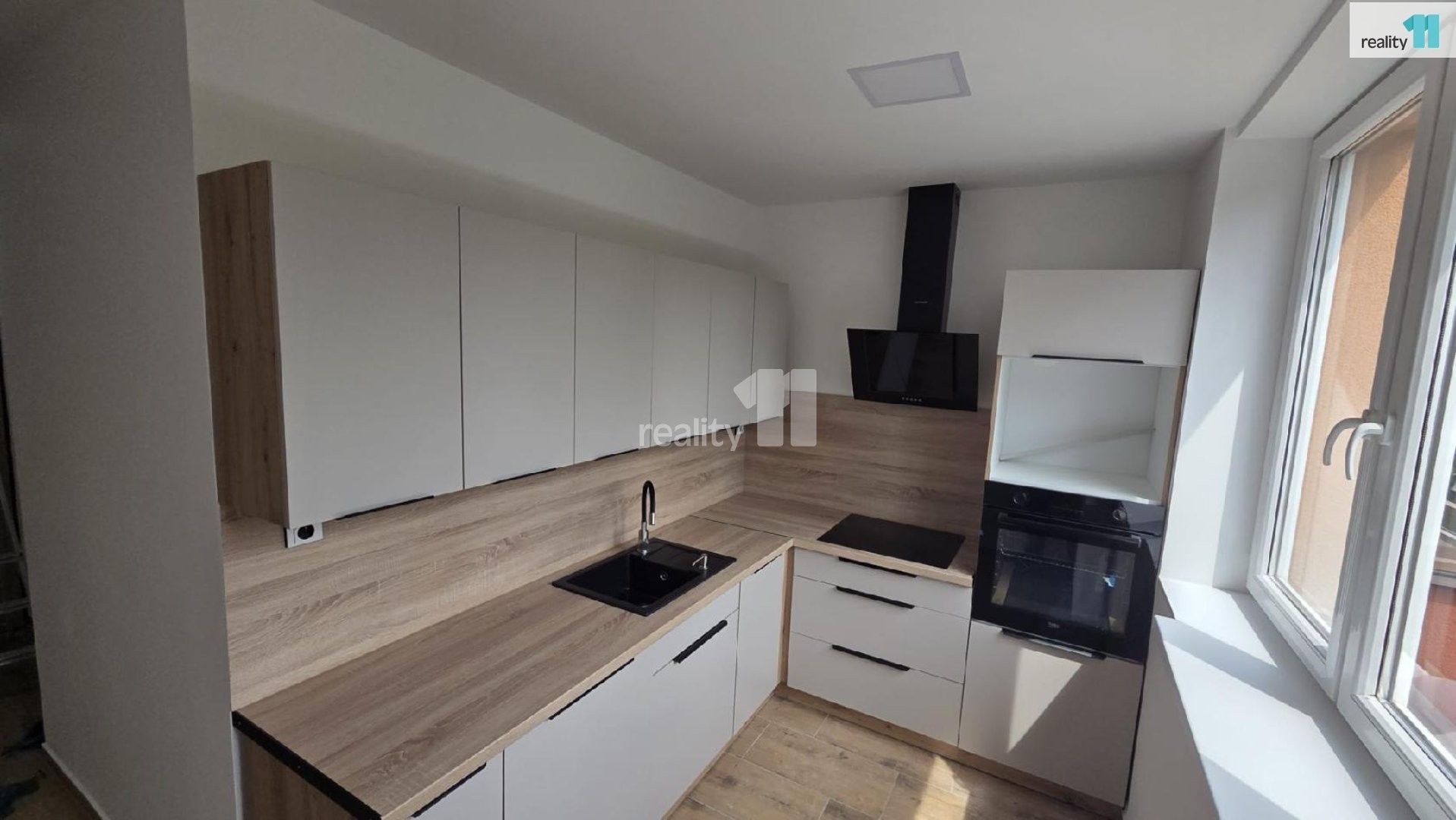 Prodej bytu 2+1 59 m² - foto 4