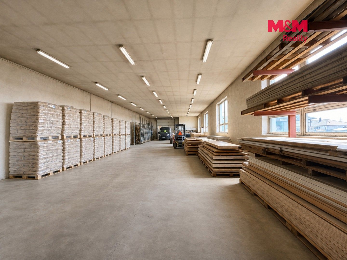 Prodej komerčního prostoru 851 m² - foto 12
