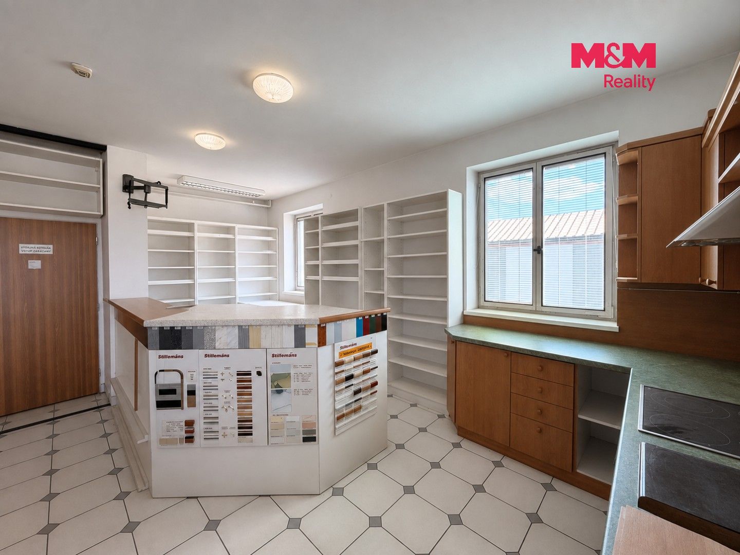 Prodej komerčního prostoru 851 m² - foto 16