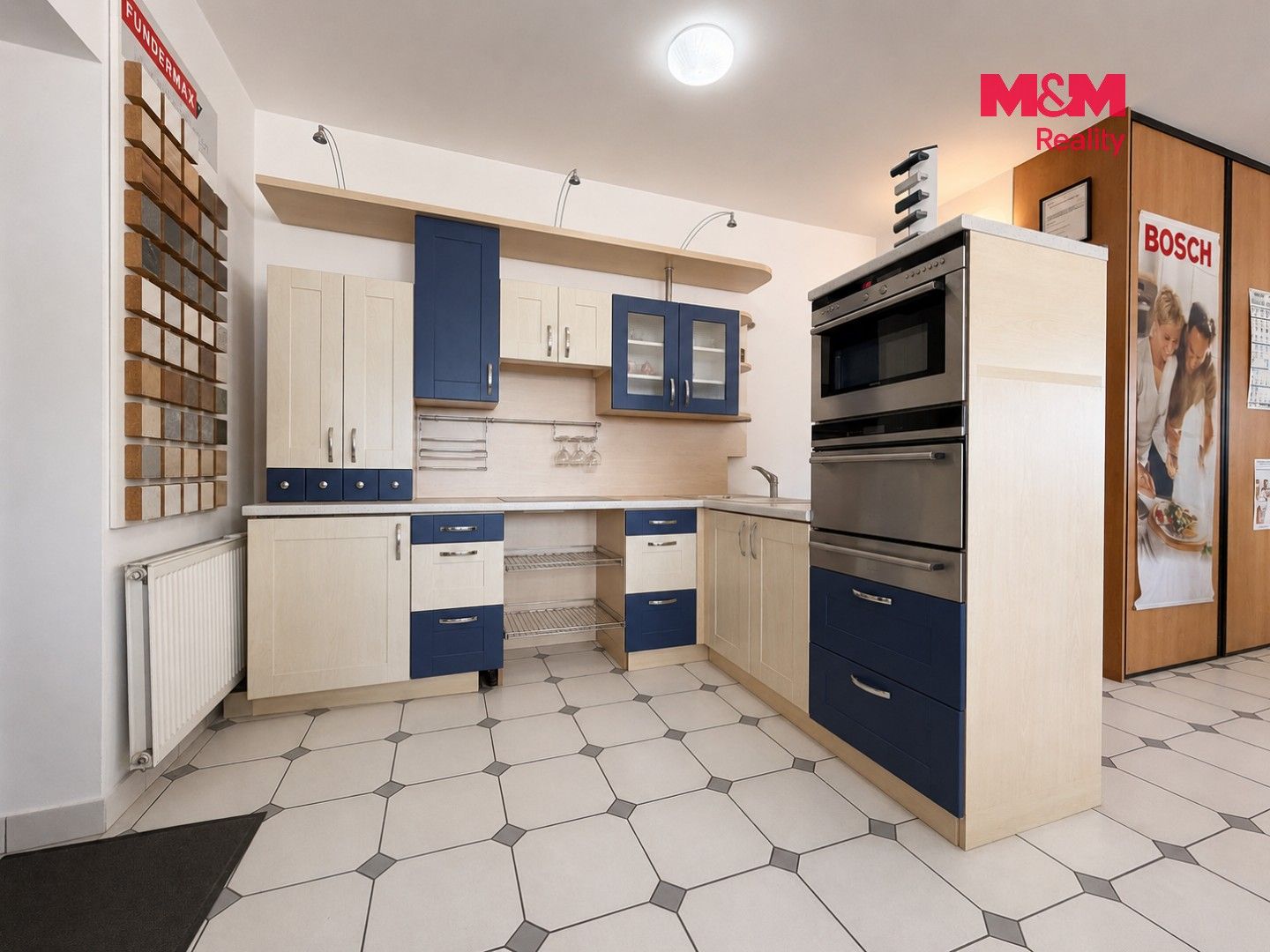Prodej komerčního prostoru 851 m² - foto 18