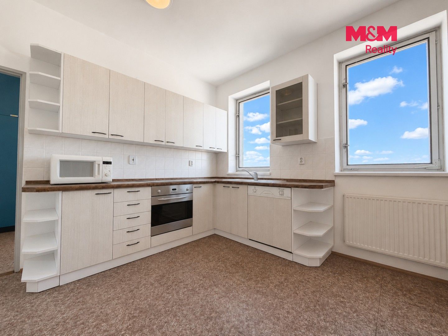Prodej komerčního prostoru 851 m² - foto 33