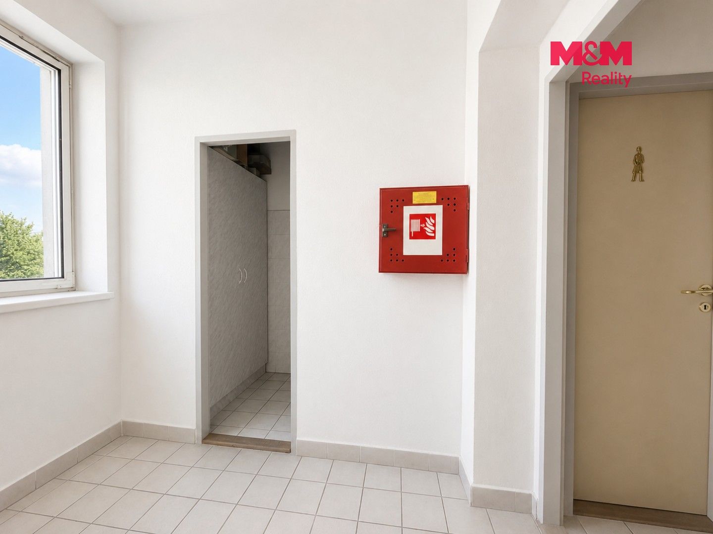 Prodej komerčního prostoru 851 m² - foto 42