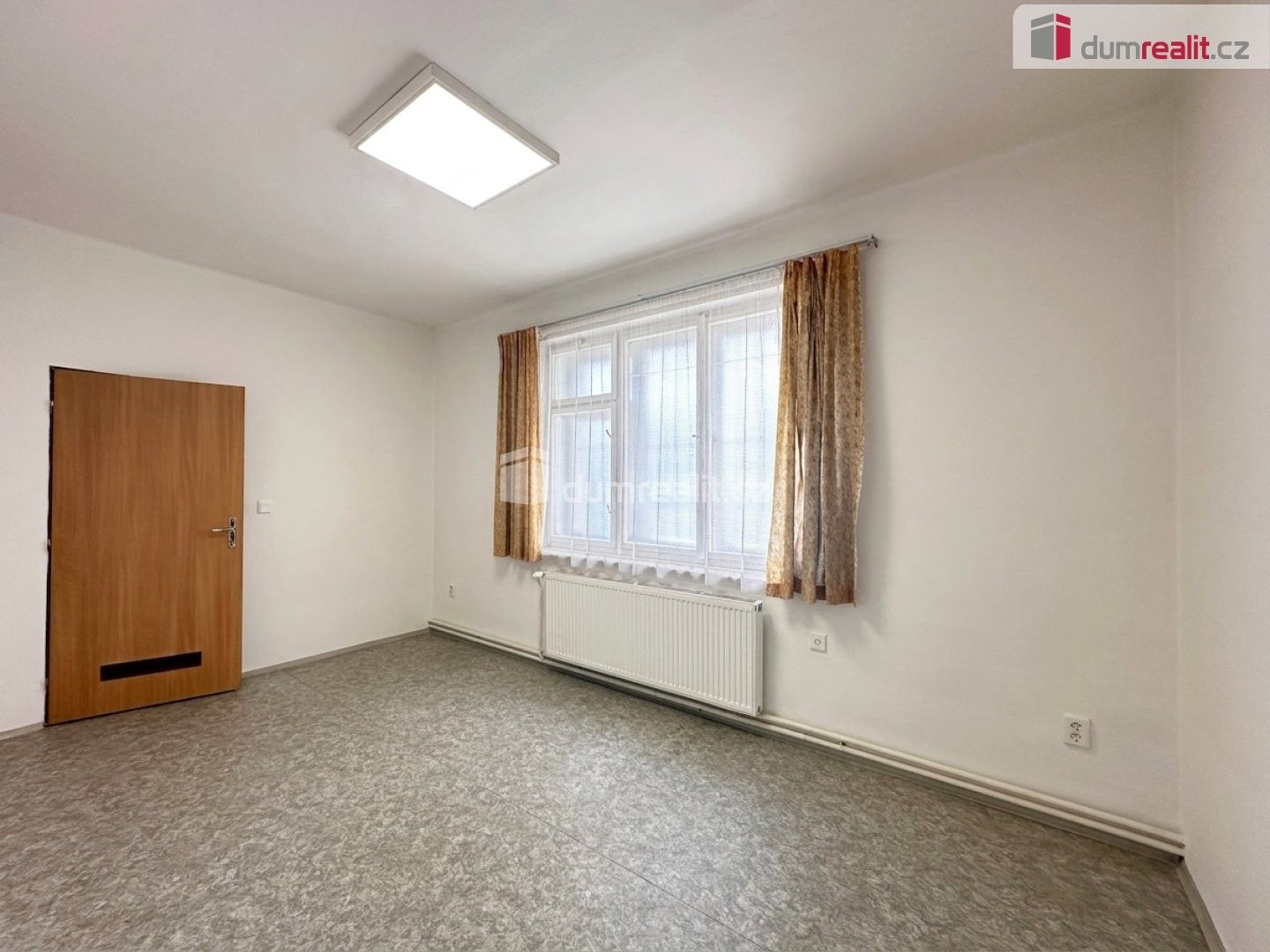 Pronájem komerčního prostoru 120 m² - foto 3