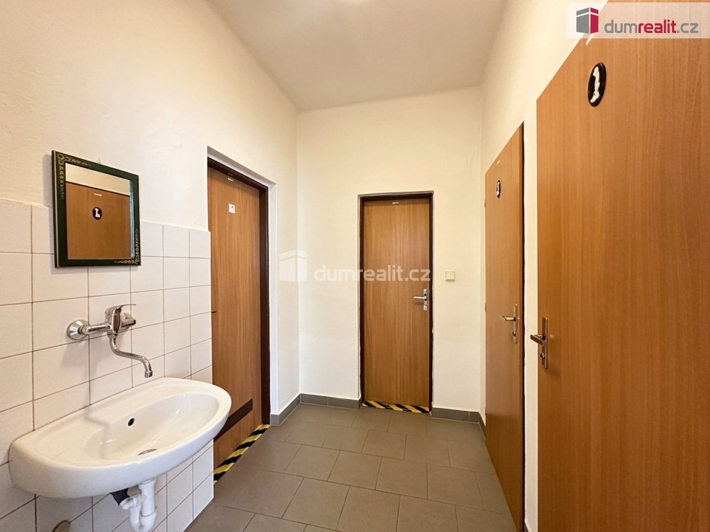 Pronájem komerčního prostoru 120 m² - foto 14