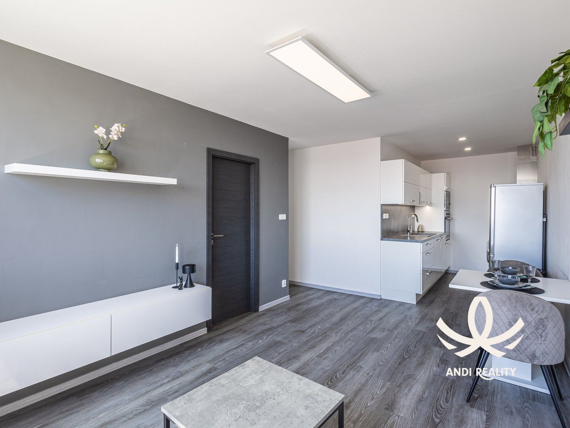 Pronájem bytu 2+kk 44 m² - foto 6