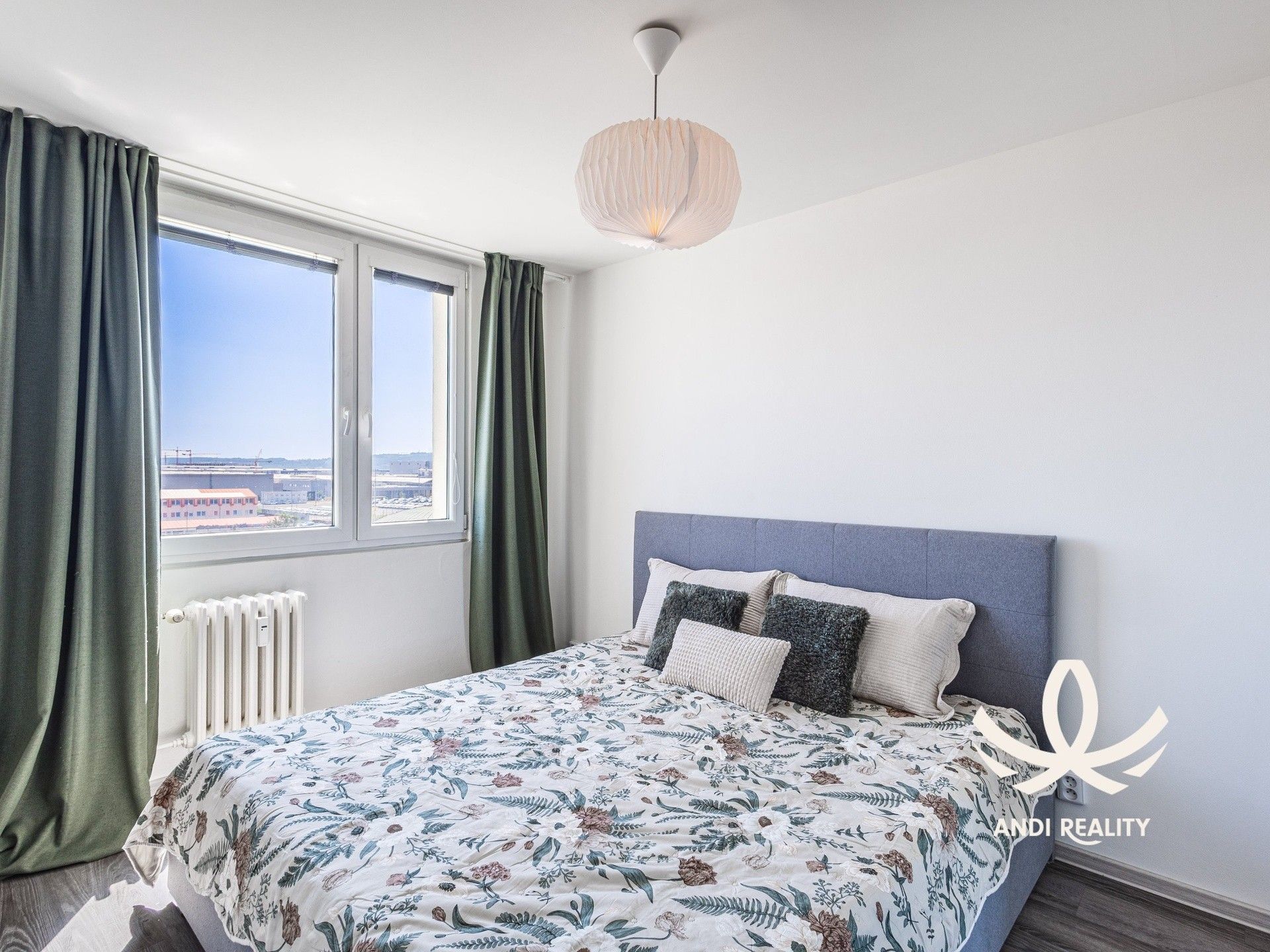 Pronájem bytu 2+kk 44 m² - foto 9