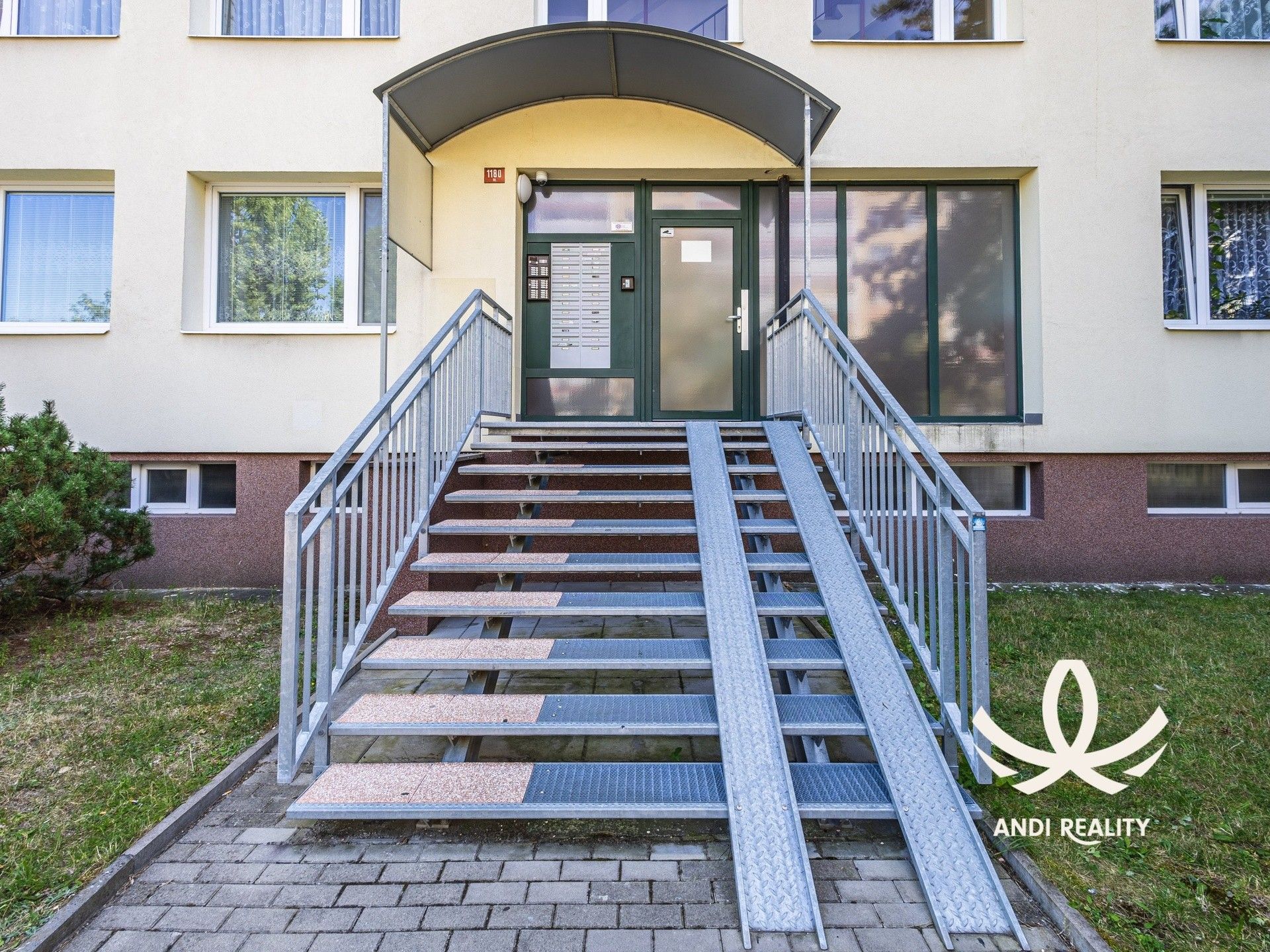 Pronájem bytu 2+kk 44 m² - foto 16