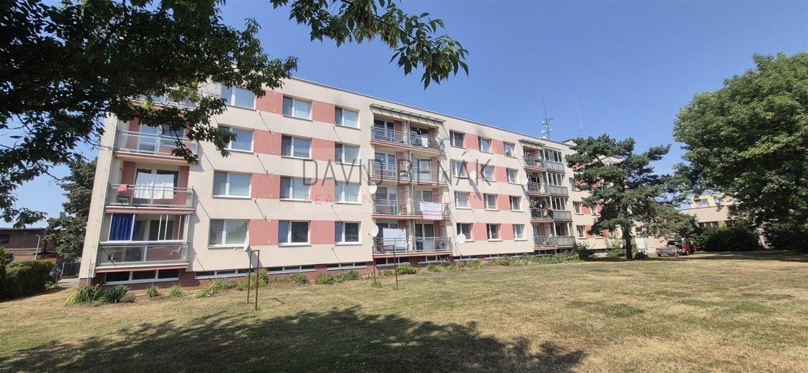 Prodej bytu 1+1 37 m² - foto 1