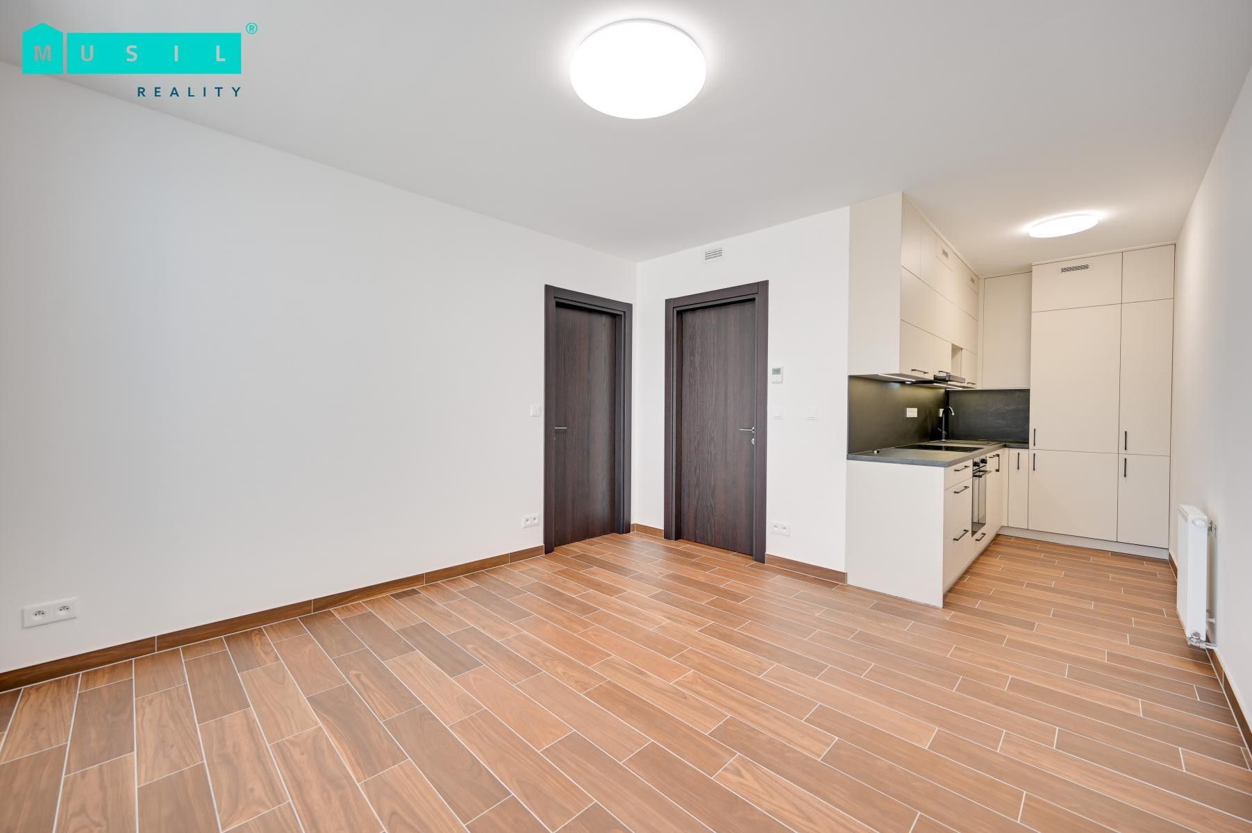 Pronájem bytu 2+kk 44 m² - foto 4