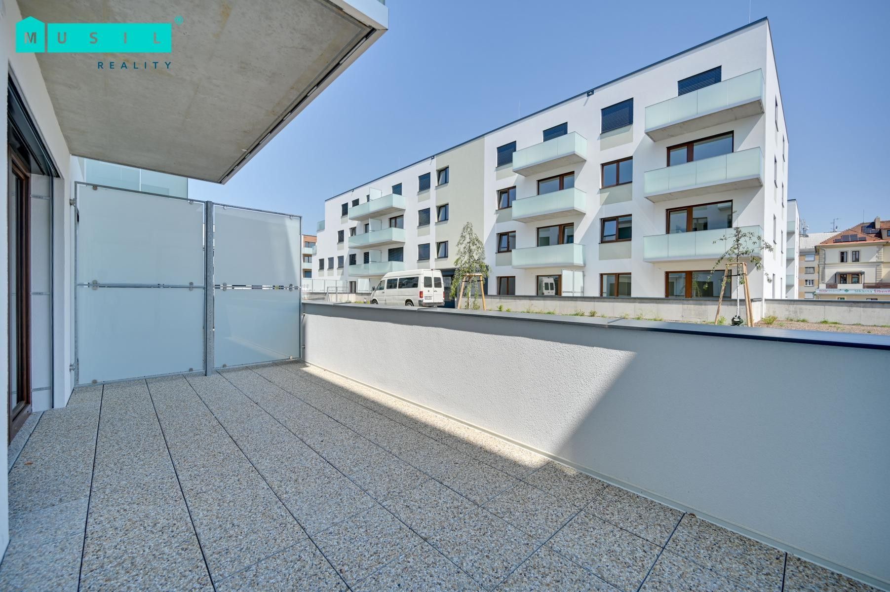Pronájem bytu 2+kk 44 m² - foto 6