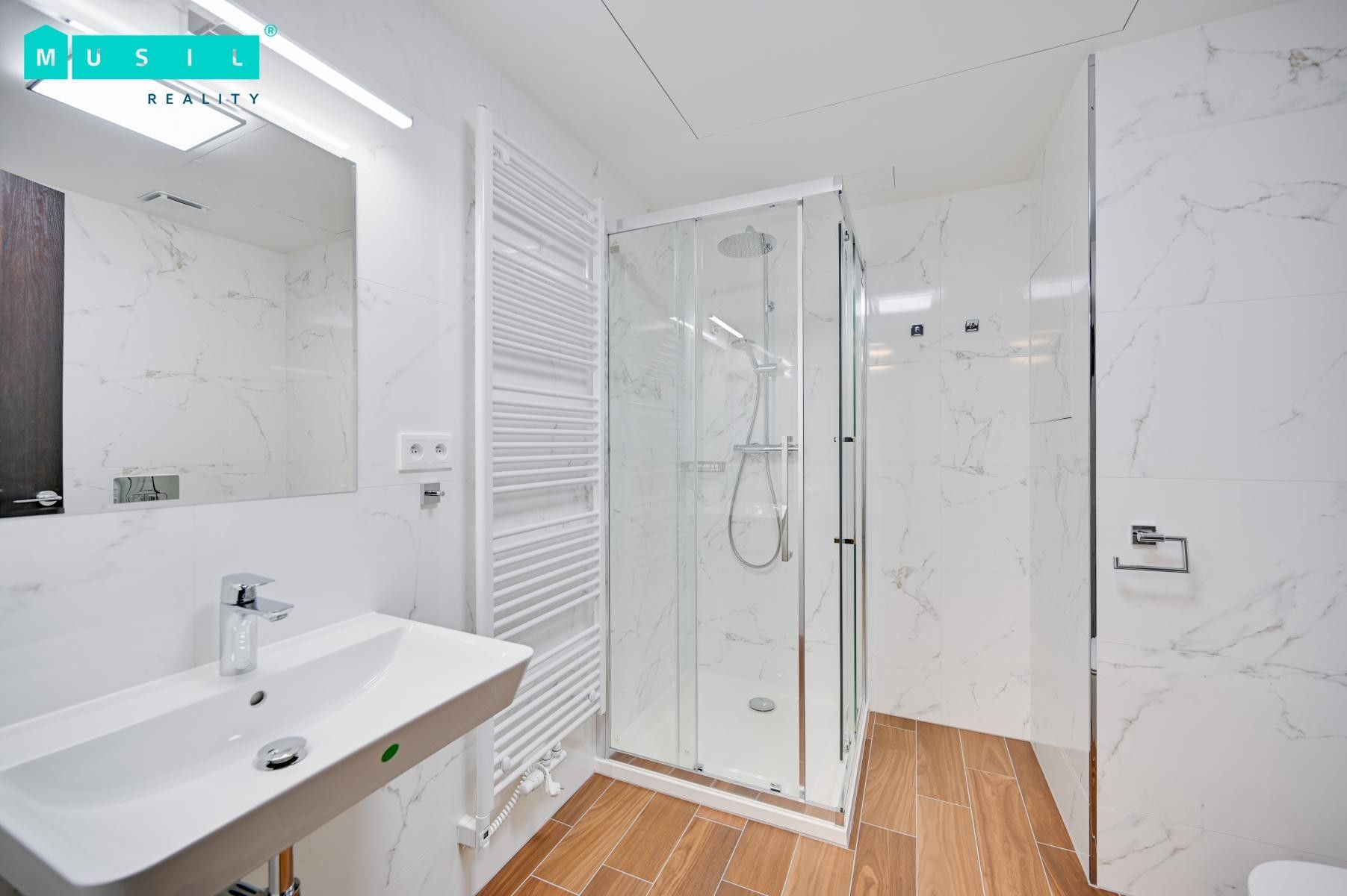 Pronájem bytu 2+kk 44 m² - foto 11