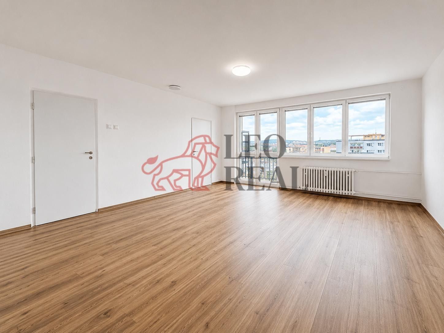 Pronájem bytu 3+1 80 m² - foto 5