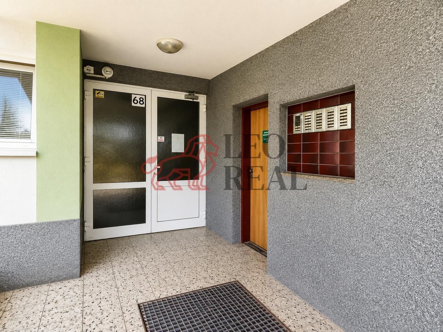 Pronájem bytu 3+1 80 m² - foto 10