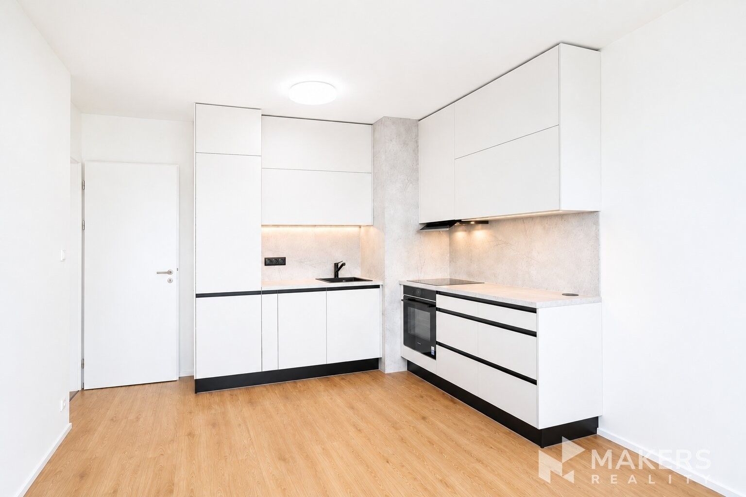 Pronájem bytu 2+kk 49 m² - foto 5
