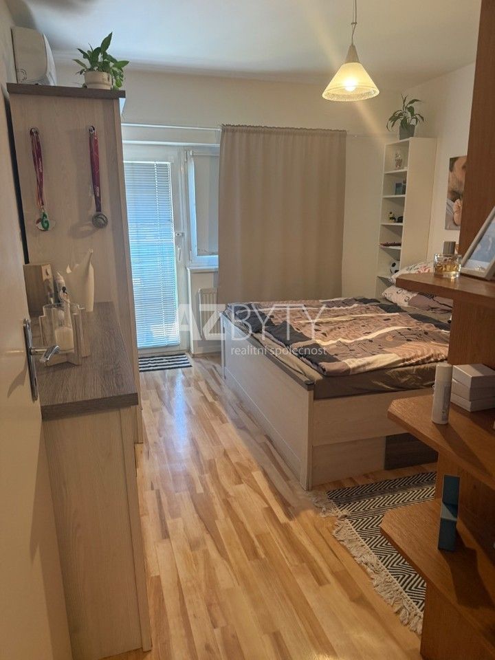 Pronájem bytu 3+kk 90 m² - foto 7