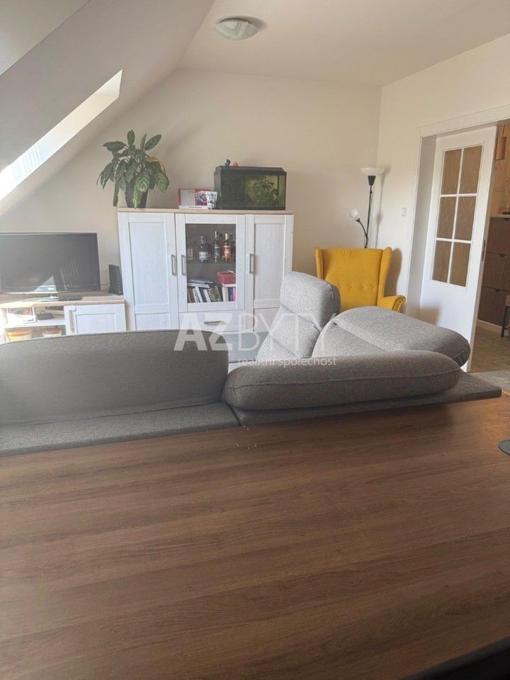 Pronájem bytu 3+kk 90 m² - foto 5