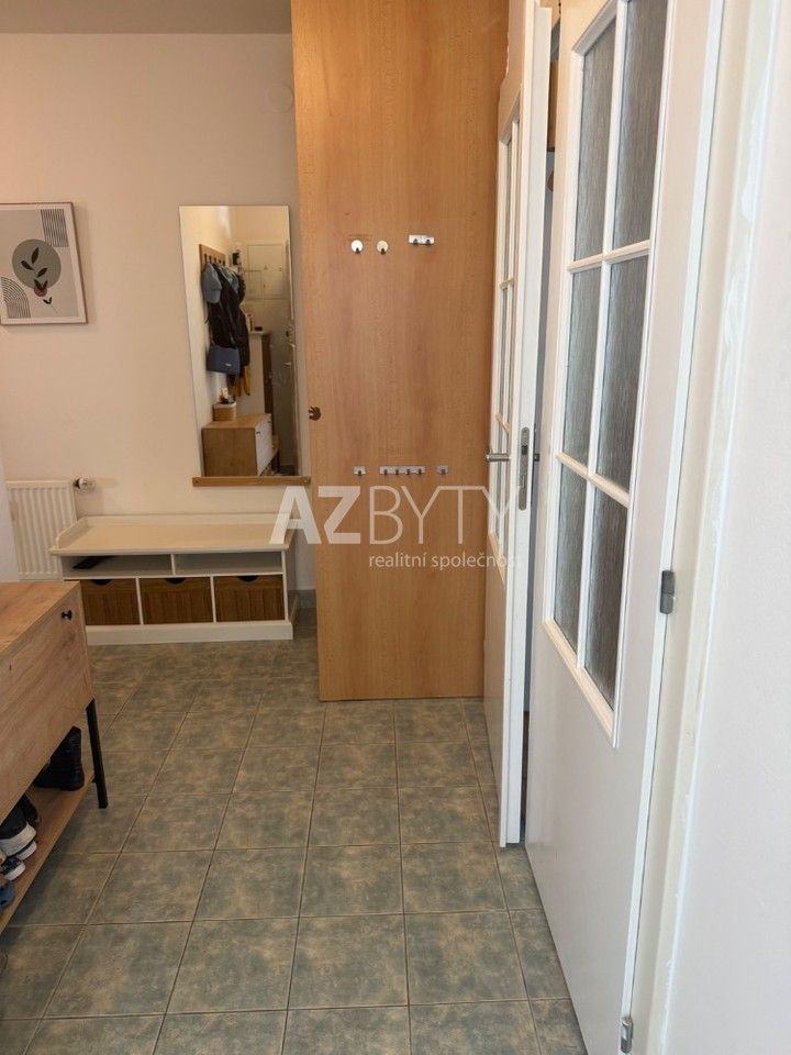 Pronájem bytu 3+kk 90 m² - foto 4