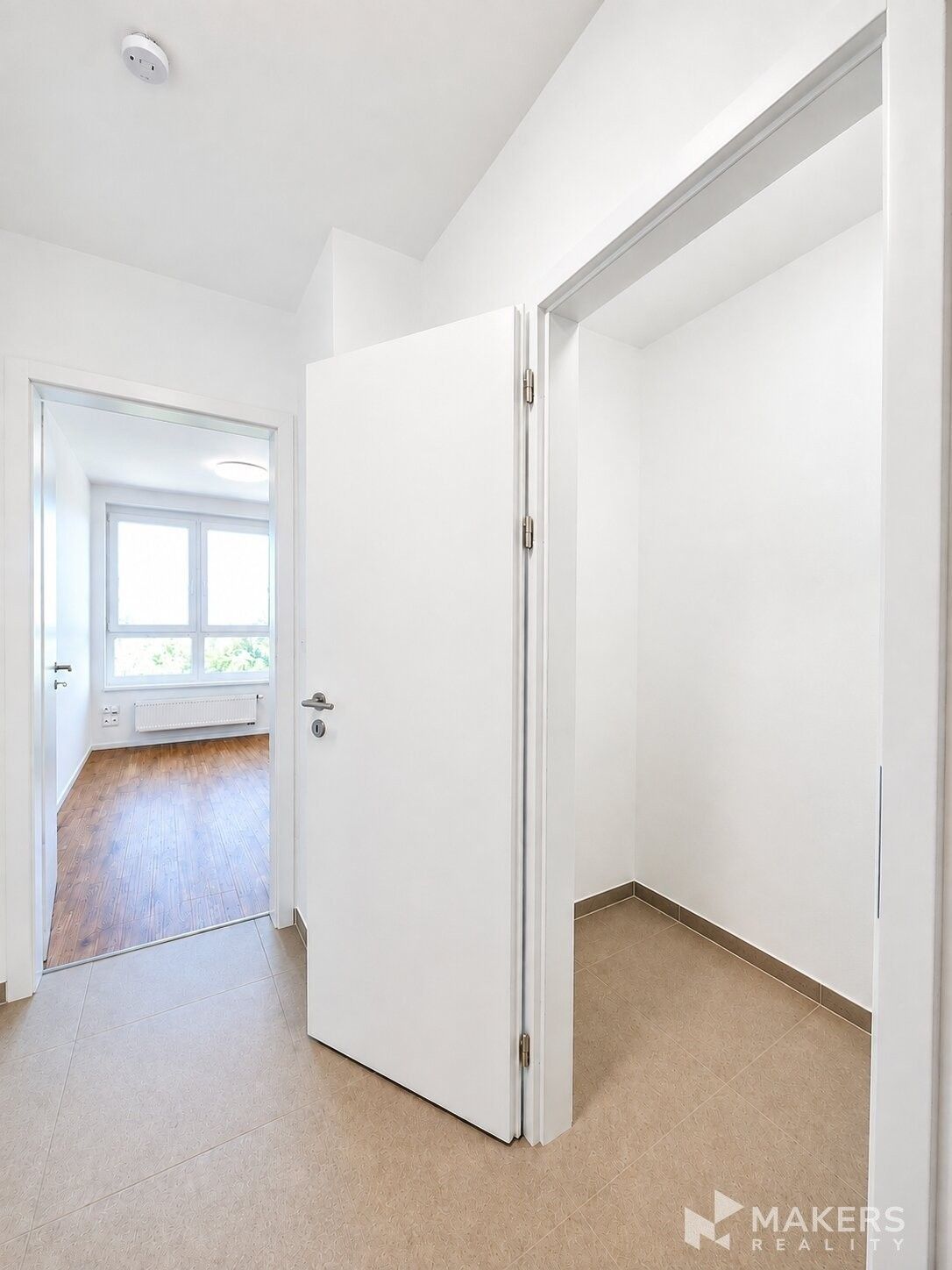 Pronájem bytu 2+kk 49 m² - foto 10