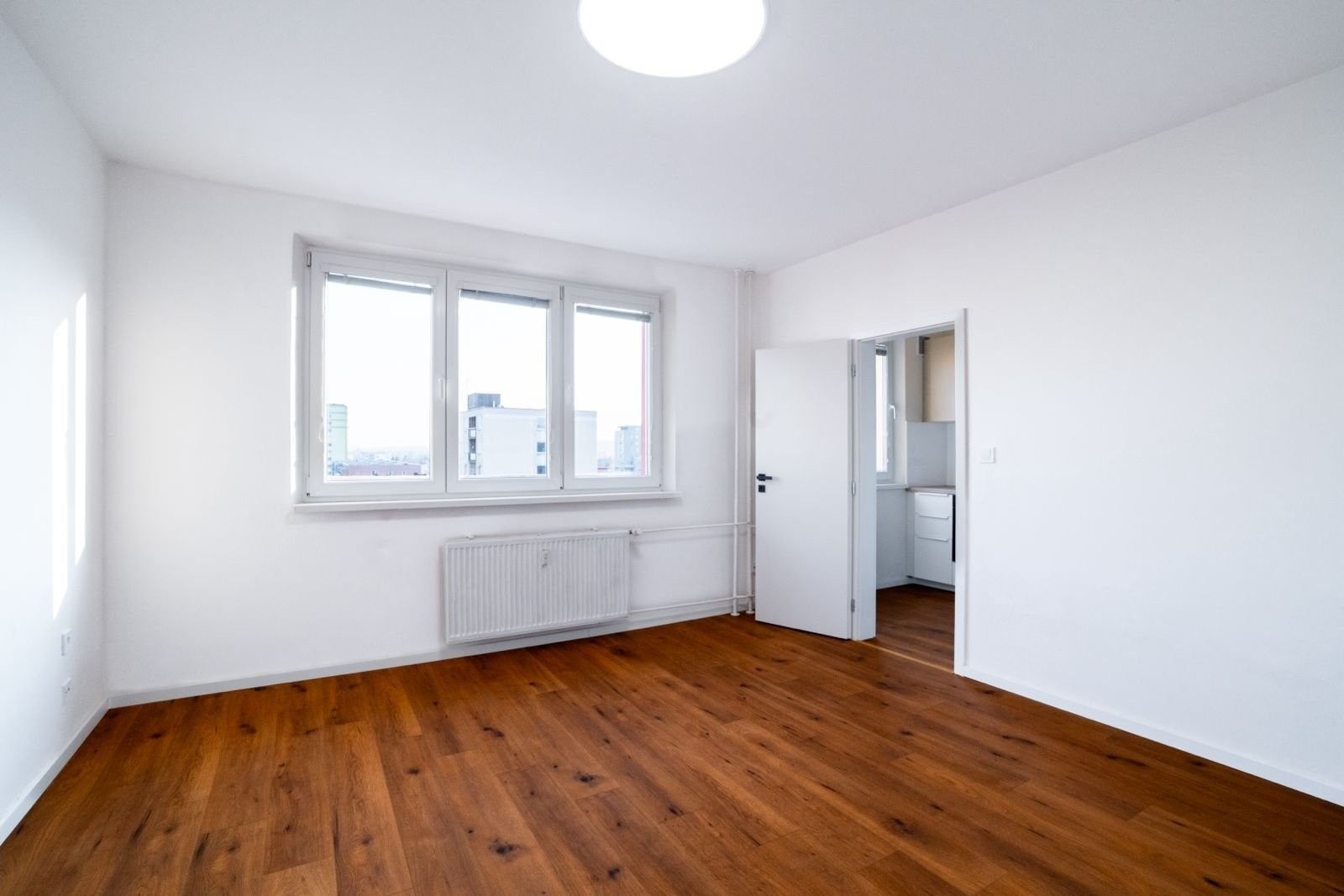 Pronájem bytu 2+1 44 m² - foto 5