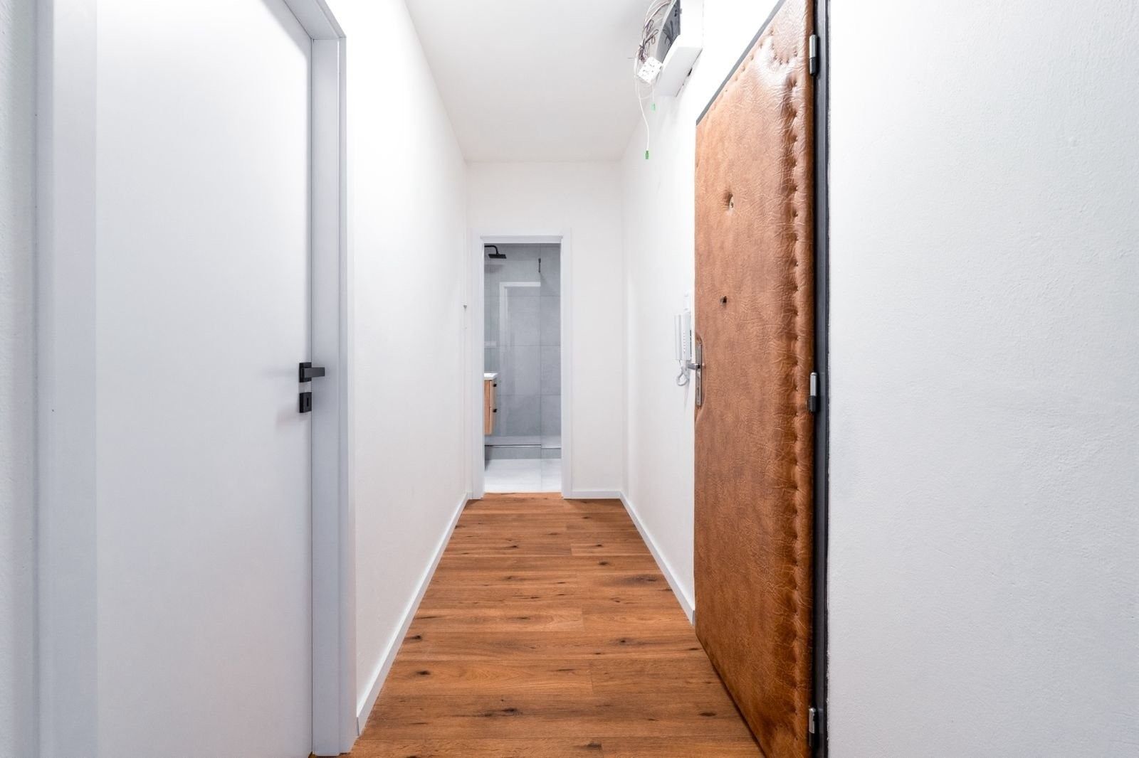 Pronájem bytu 2+1 44 m² - foto 12