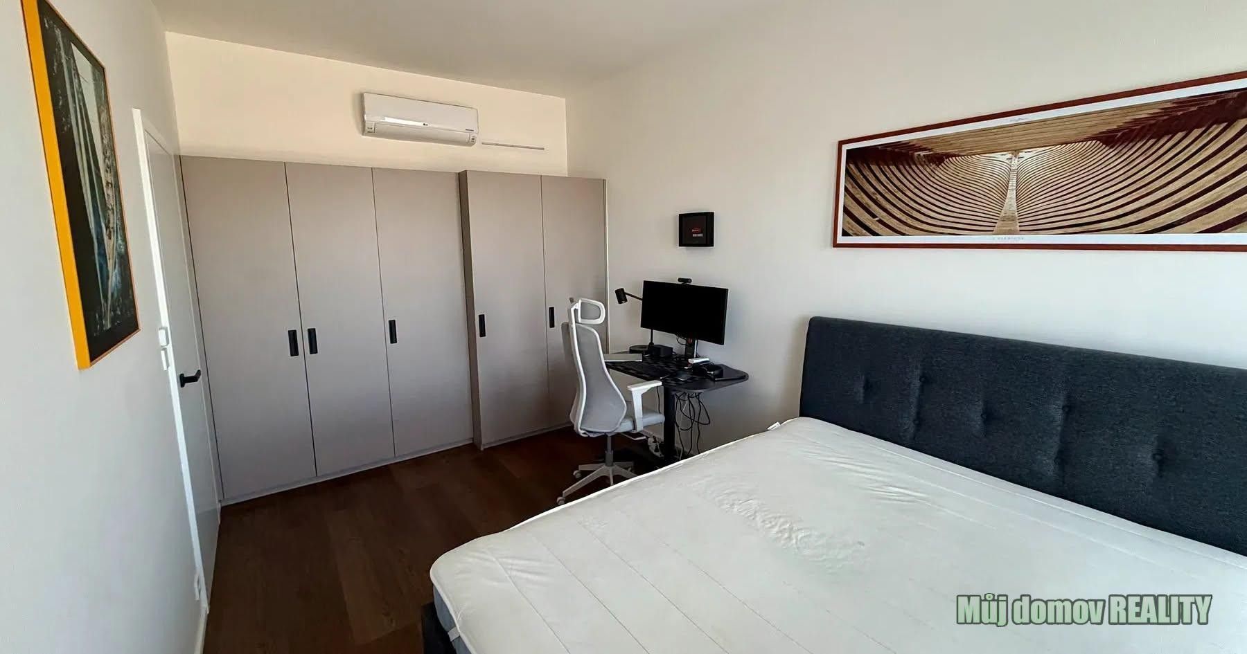 Pronájem bytu 2+kk 48 m² - foto 20