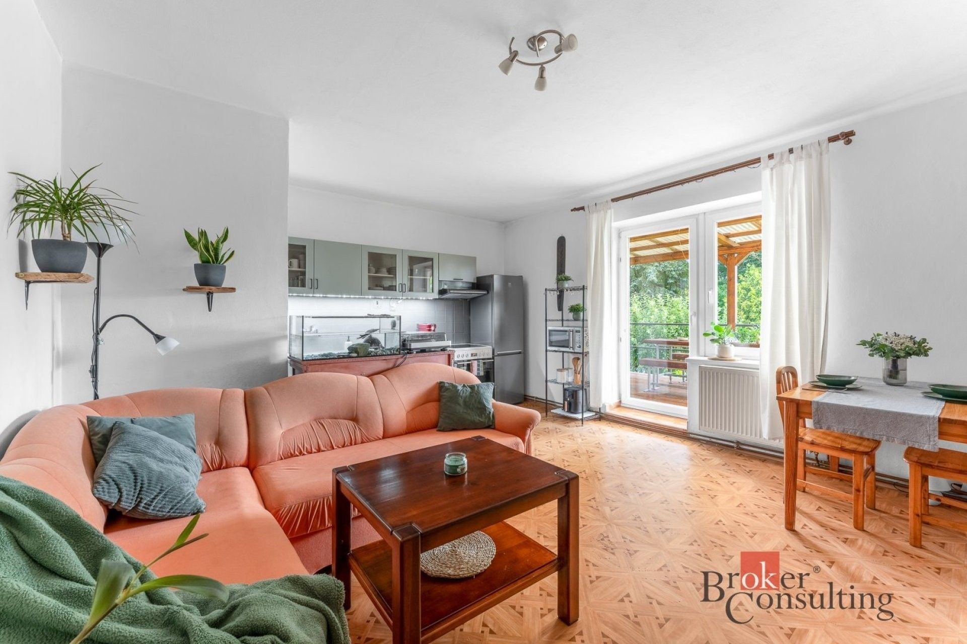 Prodej bytu 4+kk 76 m² - foto 3
