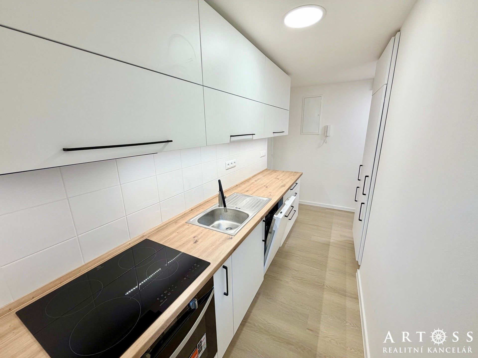 Prodej bytu 3+kk 57 m² - foto 4