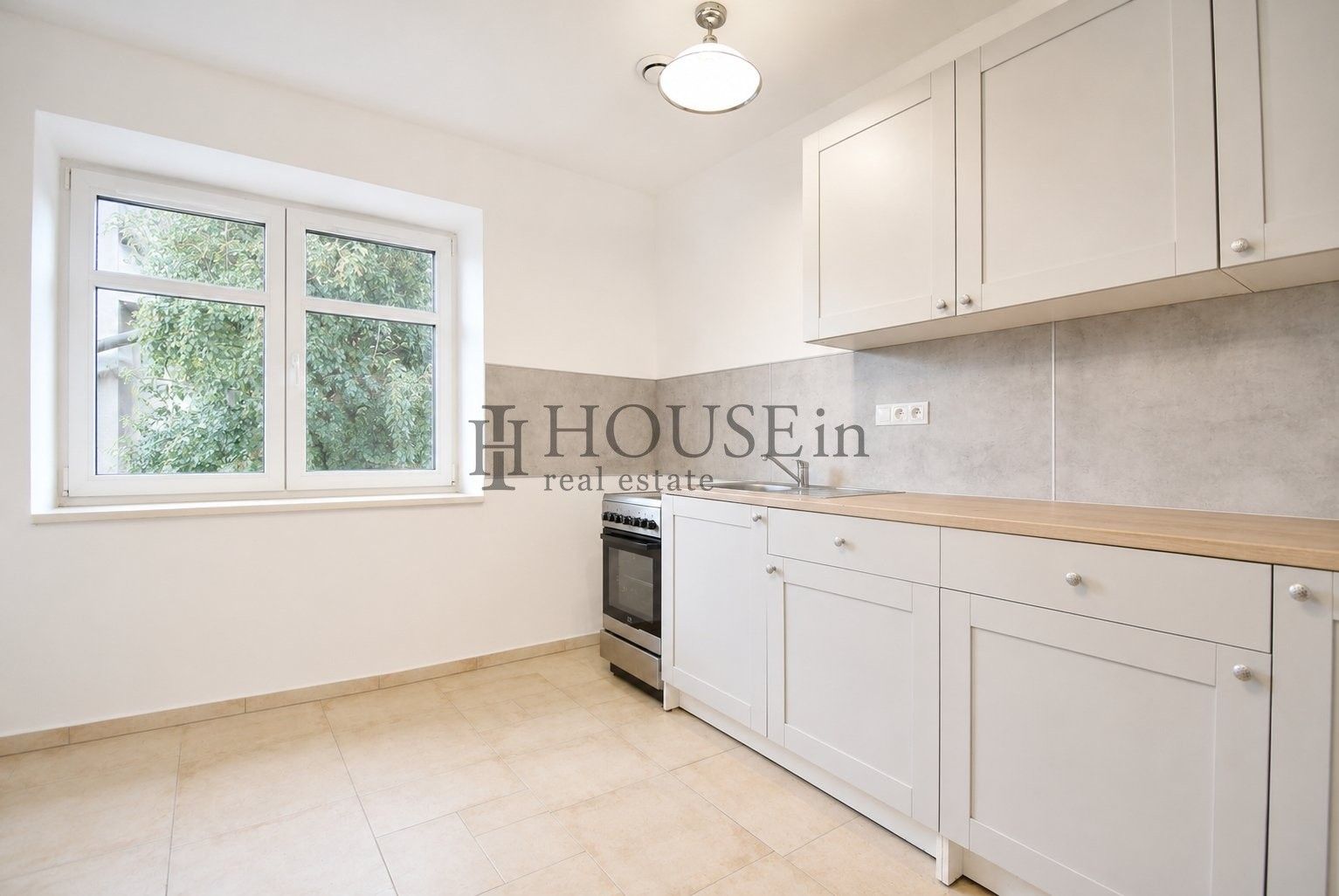Pronájem bytu 2+kk 48 m² - foto 4
