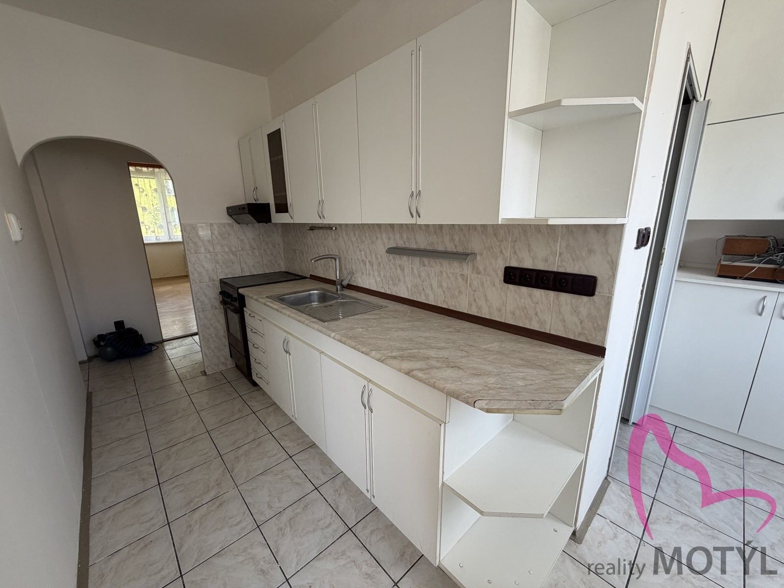 Pronájem bytu 3+1 80 m² - foto 3