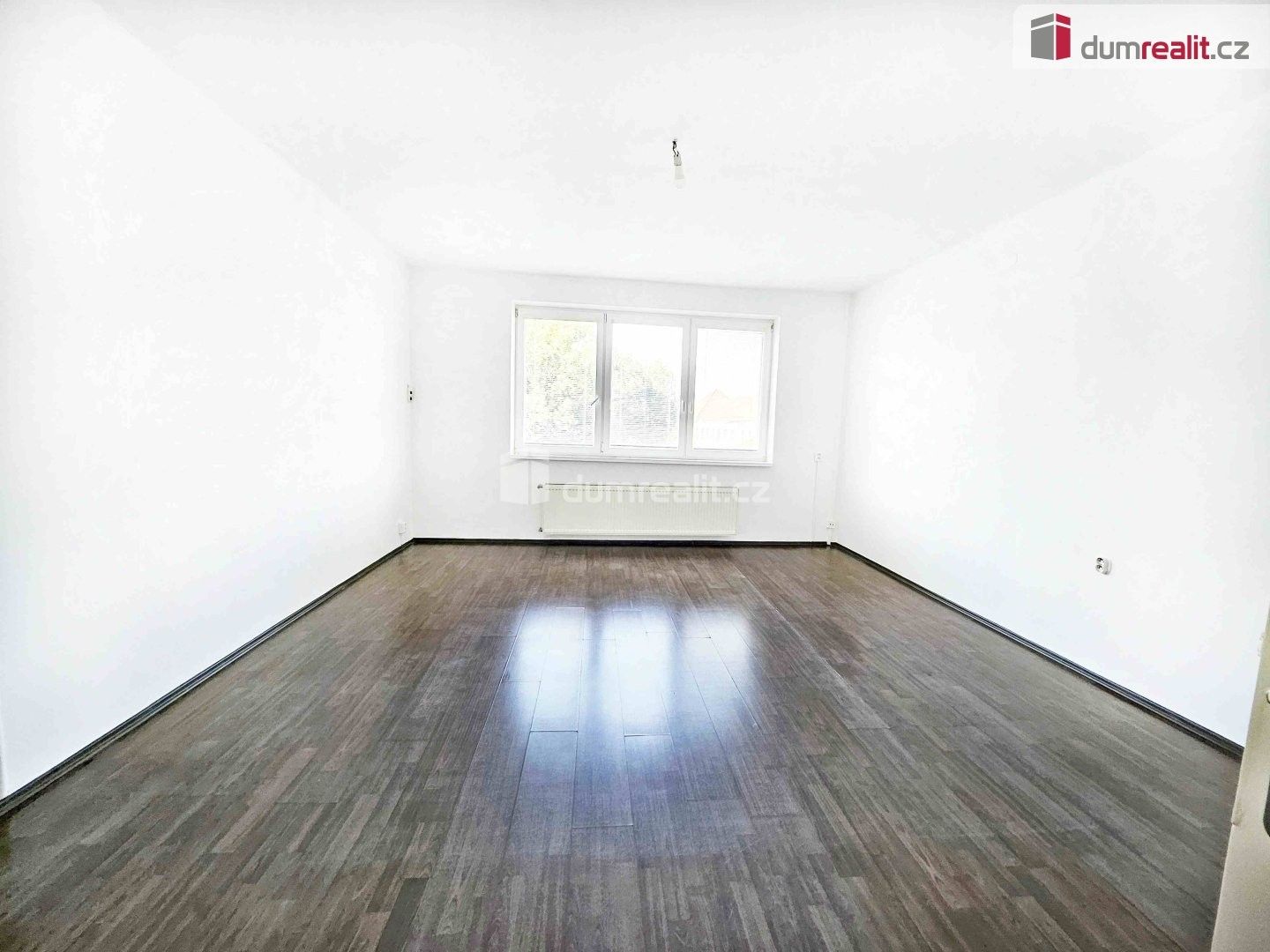 Pronájem bytu 3+kk 73 m² - foto 3