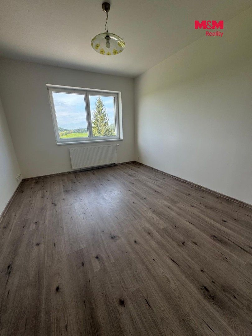 Pronájem bytu 3+1 75 m² - foto 6