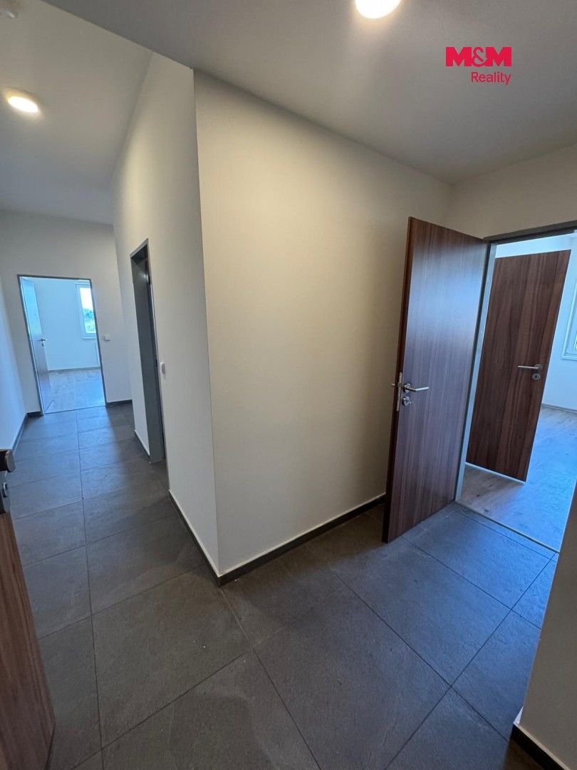 Pronájem bytu 3+1 75 m² - foto 7